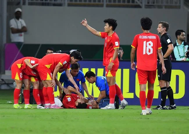 Đa dạng súng đạn và chiến thuật chơi